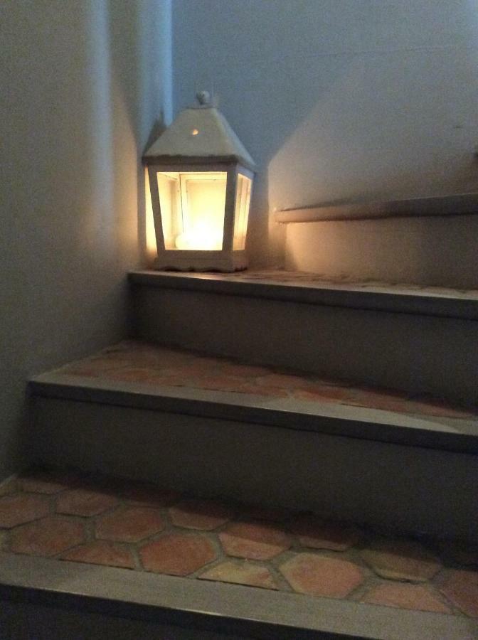 Le Mas Amore Bed and Breakfast Gassin Zewnętrze zdjęcie
