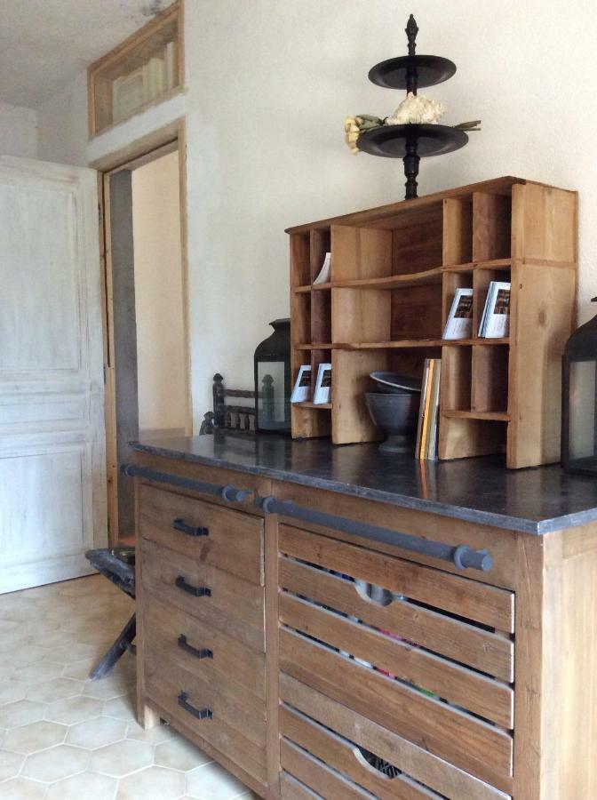 Le Mas Amore Bed and Breakfast Gassin Zewnętrze zdjęcie